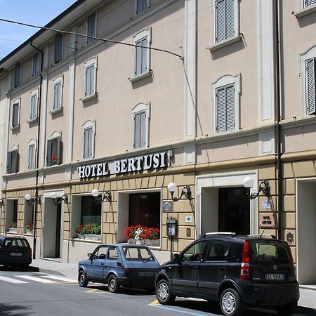 Hotel Bertusi Porretta Terme Exteriör bild