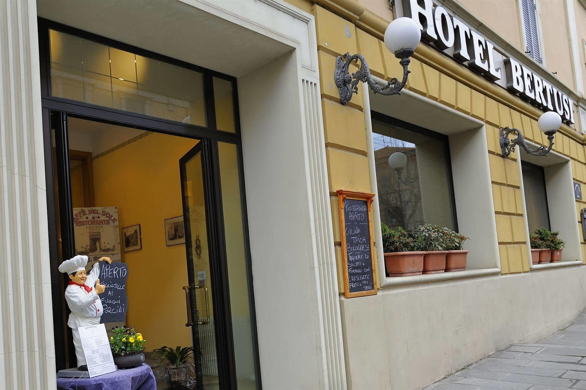 Hotel Bertusi Porretta Terme Exteriör bild