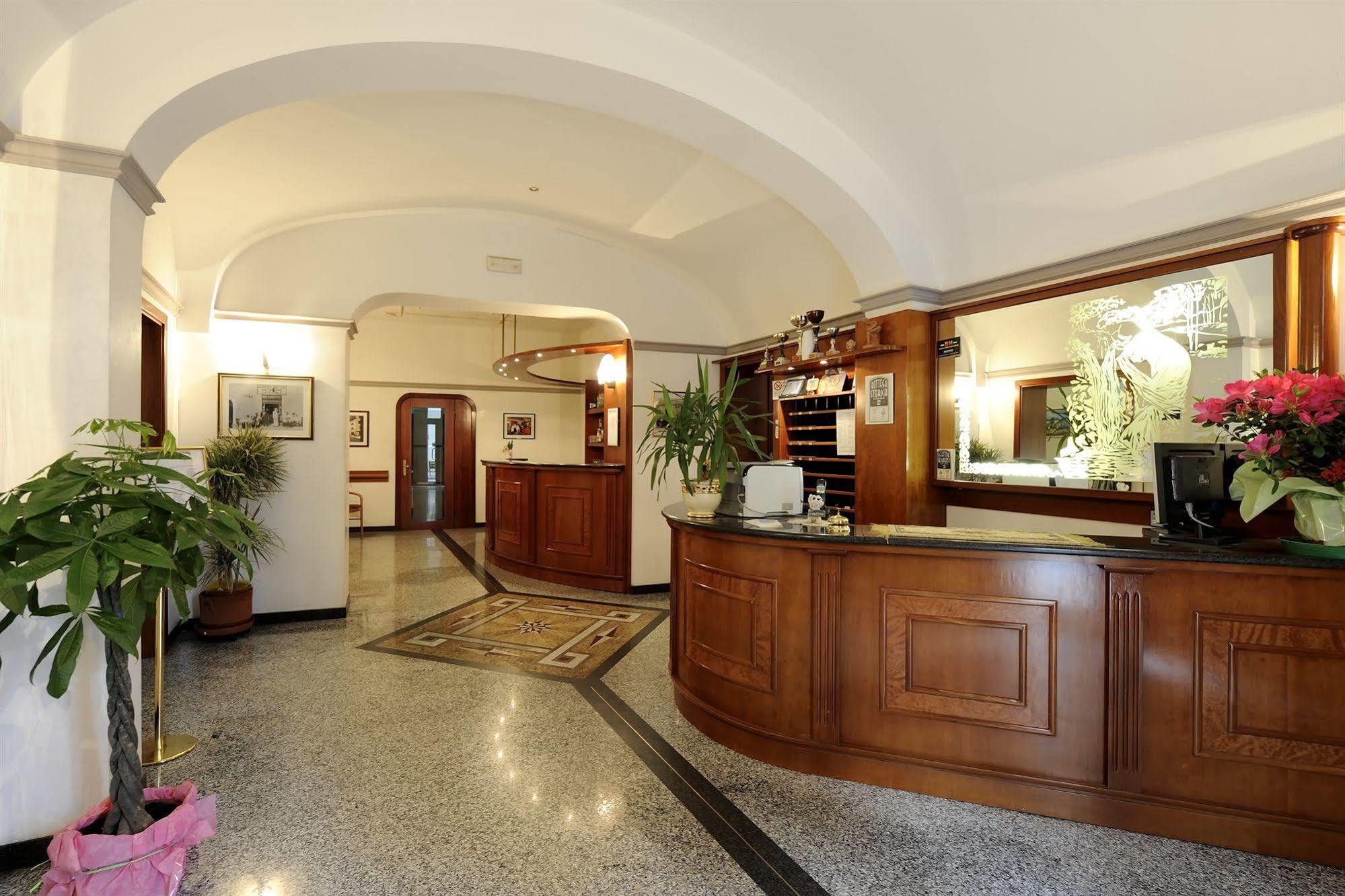 Hotel Bertusi Porretta Terme Exteriör bild